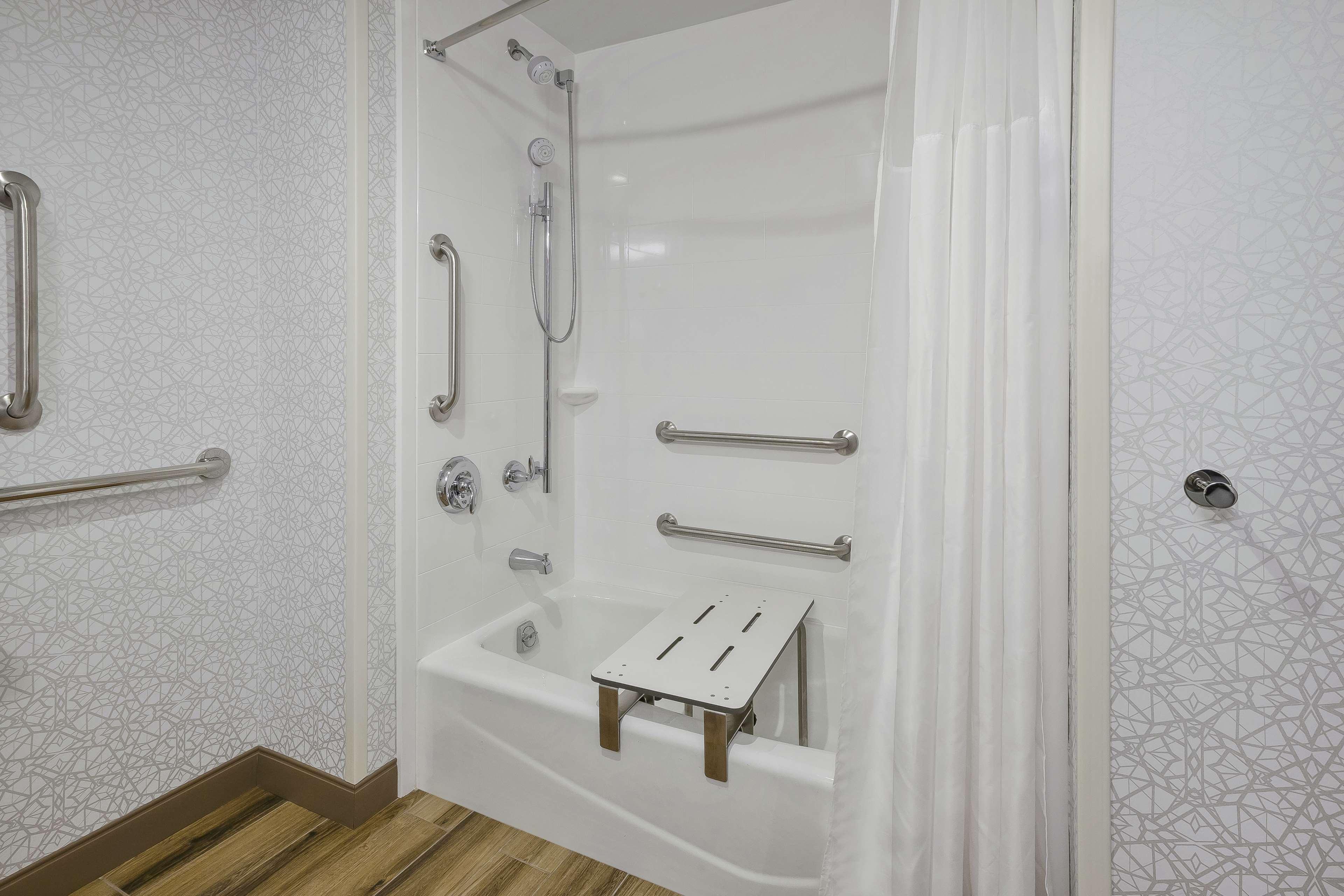 Hampton Inn & Suites Grandville Grand Rapids South Exteriör bild