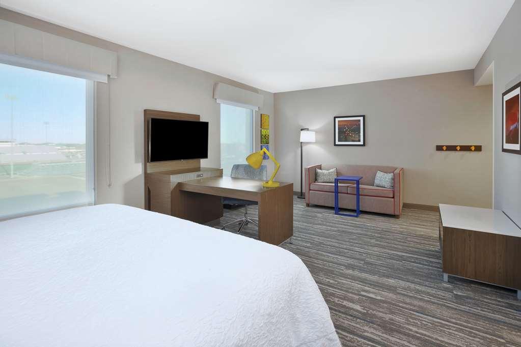 Hampton Inn & Suites Grandville Grand Rapids South Rum bild